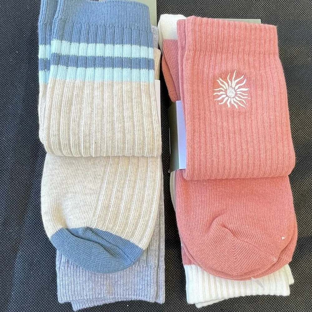 Goodfellow & Co one pair
